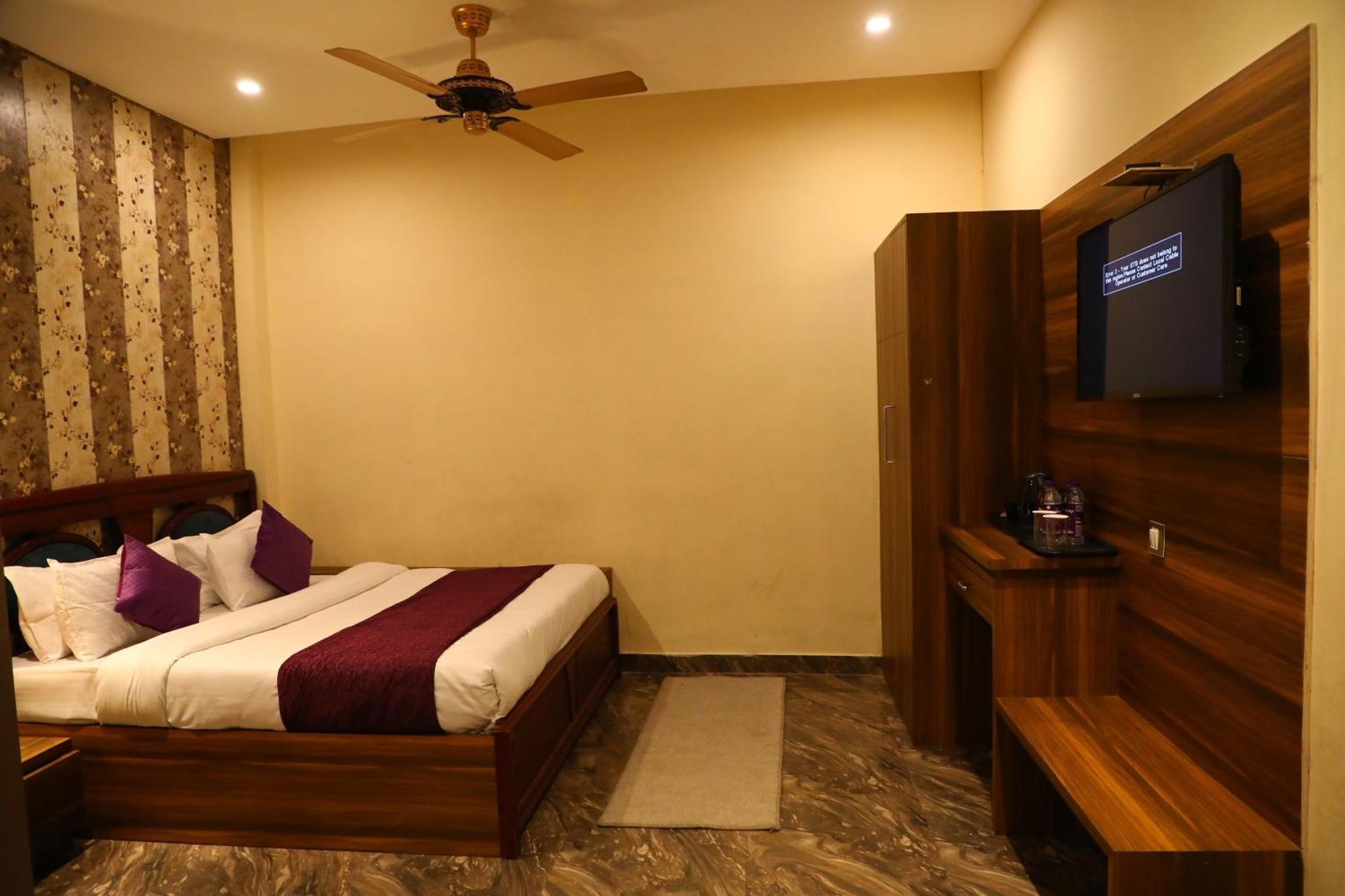Perfectstayz Premium @Harkipauri Road Haridwar Bilik gambar